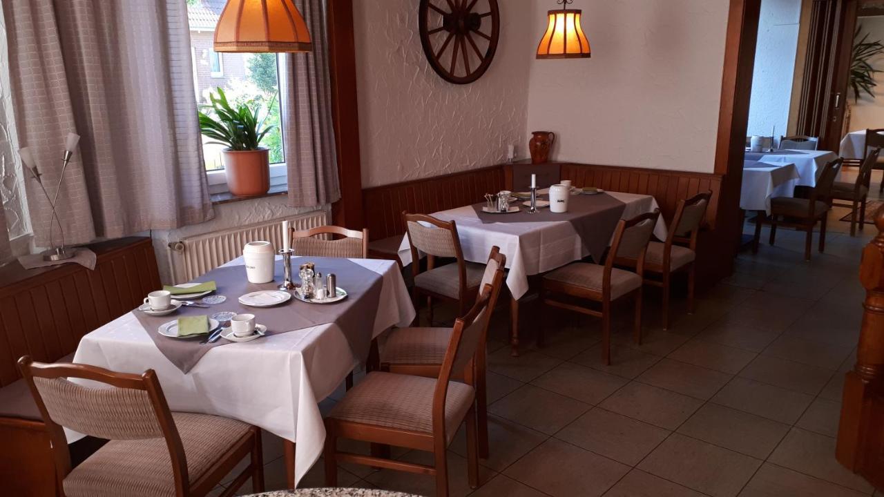 Gasthaus Deutsches Haus Garni Wunstorf Luaran gambar